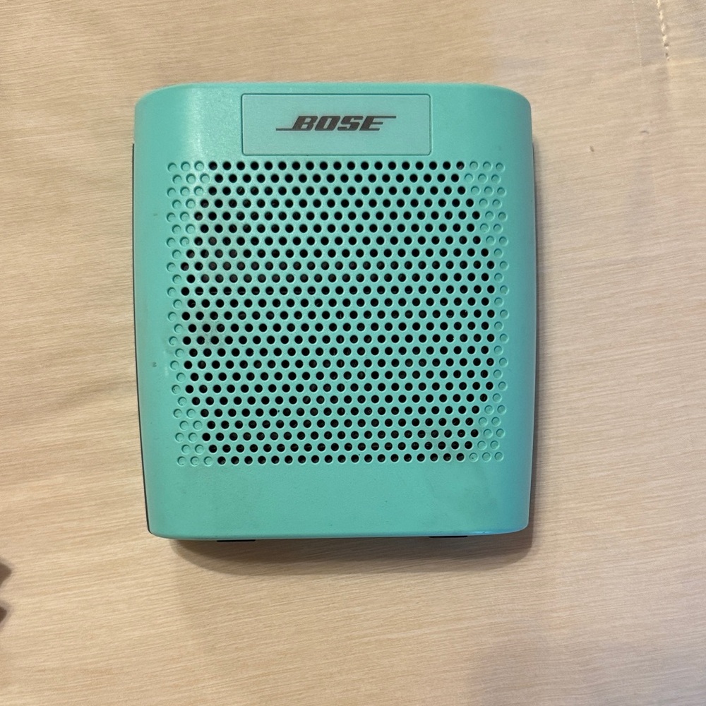 Bose SoundLink Portable Speaker - Teal